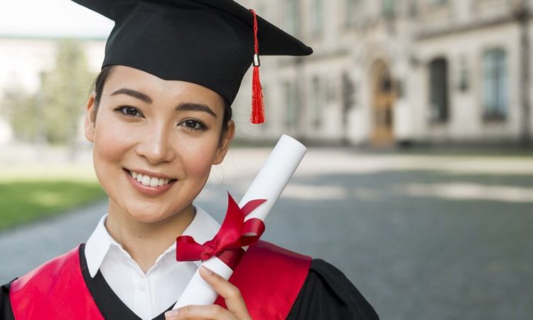  Υπουργική Απόφαση για το Βραβείο Αριστείας στους φοιτητές που πρώτευσαν στις Πανελλαδικές